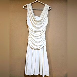 LE CHATEAU Midi Dress